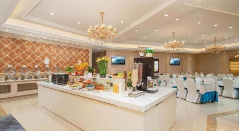 Food & Drinks 4, Vienna Hotel Chengdu Airport Shuangliu Wanda, Chengdu