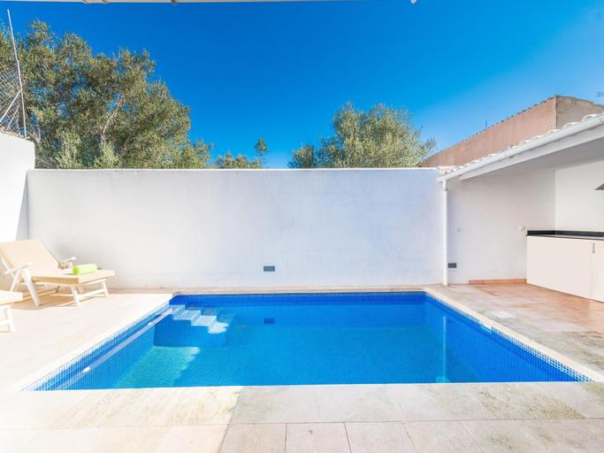 Others 2, Sestanyolet - Villa With Private Pool. Free Wifi, Baleares