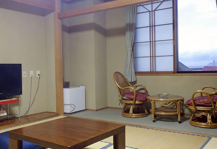 Others 3, Nakahara Ryokan, Rishiri