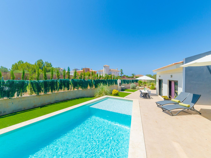 Others 5, La Primera - Villa With Private Pool In Sa Torre, Baleares