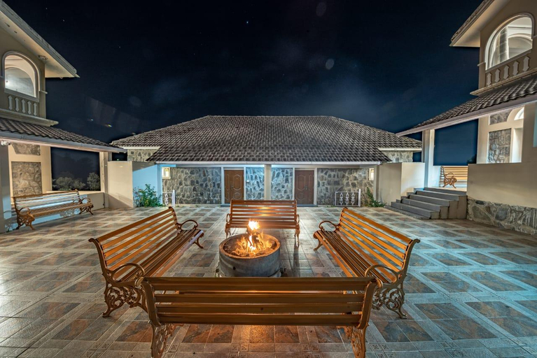 Others 4, Auravantara Retreats, The Nilgiris