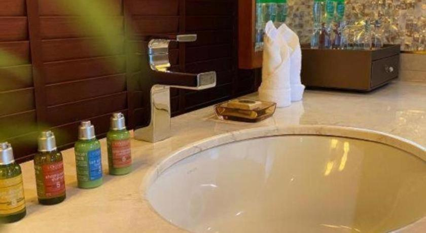 Bathroom, The Dreamland Resort, Zhuhai