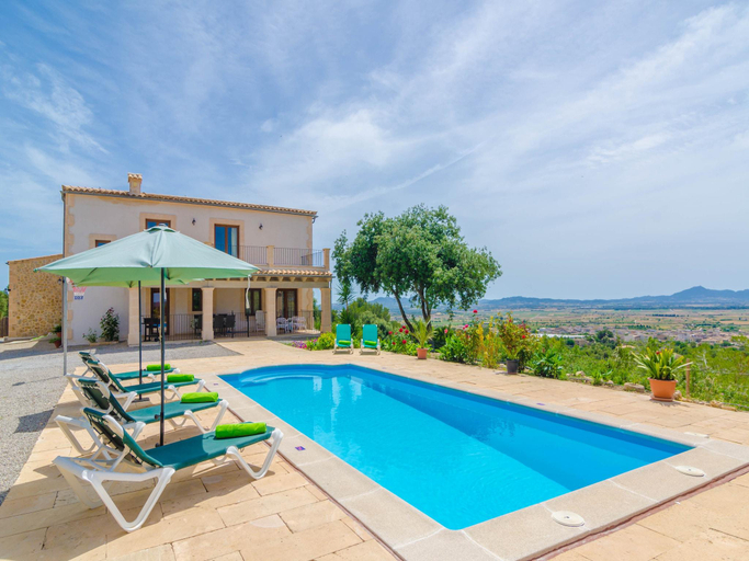 Others 3, Son Morey - Villa With Private Pool. Free Wifi, Baleares