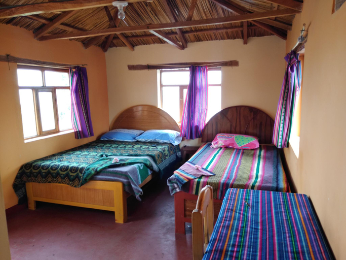 Others 3, MUNAY TIKA WASI Posada Oha, Puno