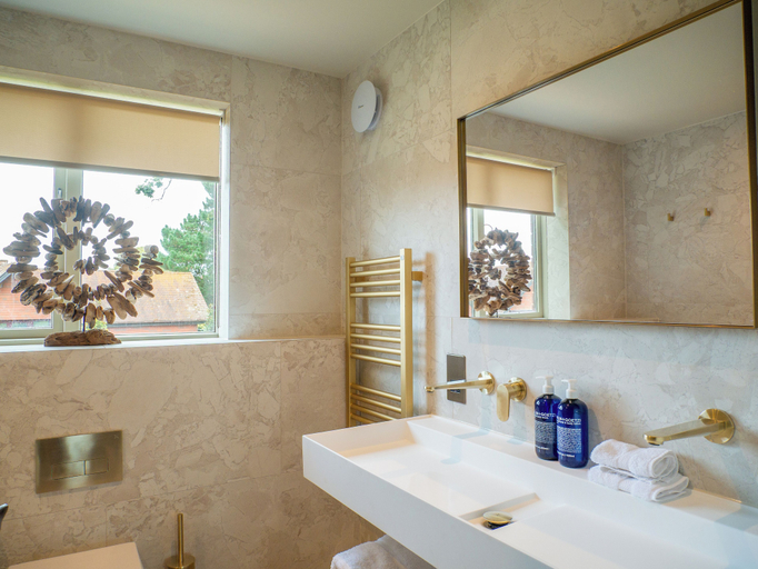 Bathroom 4, The NICI New Forest, Hampshire
