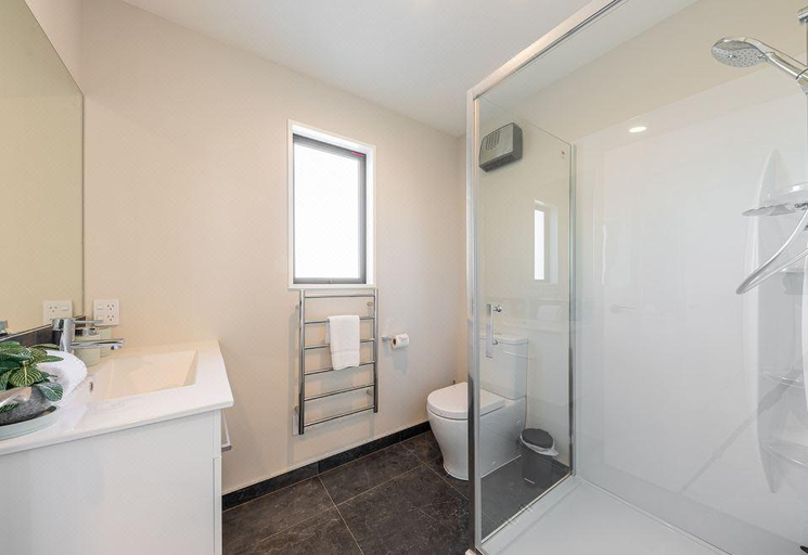 Bathroom, Akin Tekapo, Mackenzie