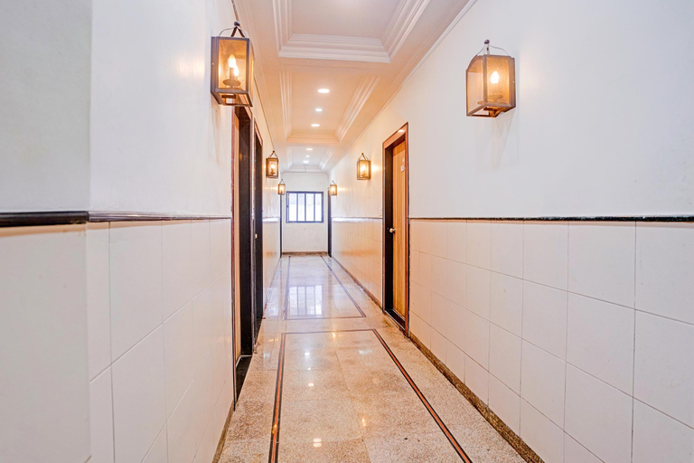 Public Area 3, Hotel Chhaya, Aurangabad