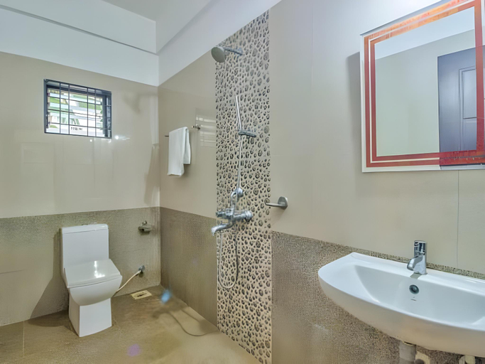 Bathroom, WAY INN GUEST HOUSE, North Goa