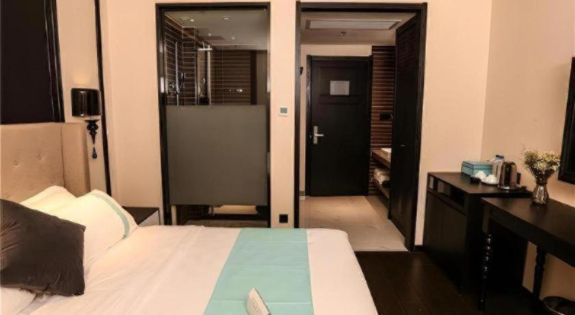 Bedroom 2, Xana Hotelle·Ji'nan Hi-tech Zone Century Avenue Tangye, Jinan