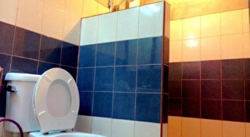 Bathroom, Zigzag Resort, Muang Mukdahan
