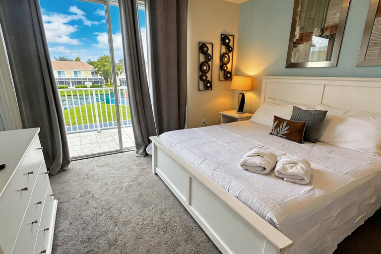 Others 5, Lermont Townhome w/ Private Pool - Near Disney, Lake