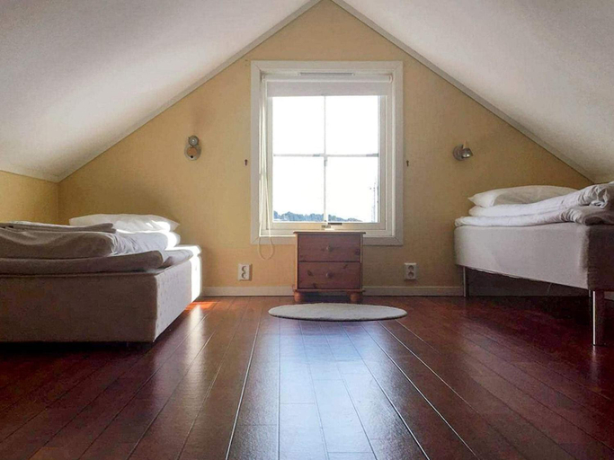 Bedroom 2, person holiday home in Austrheim, Austrheim