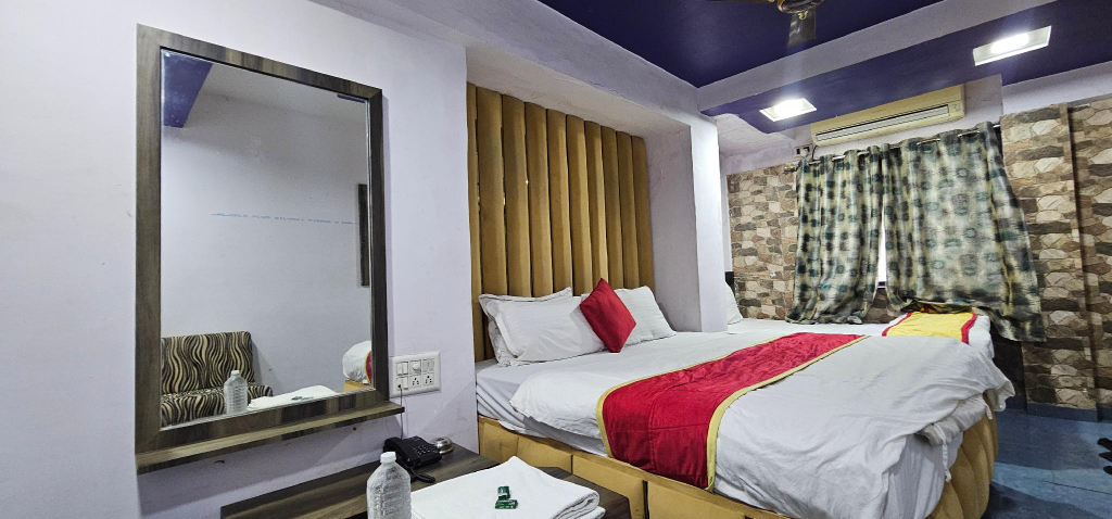 Others 2, Hotel Signature, Ahmadabad