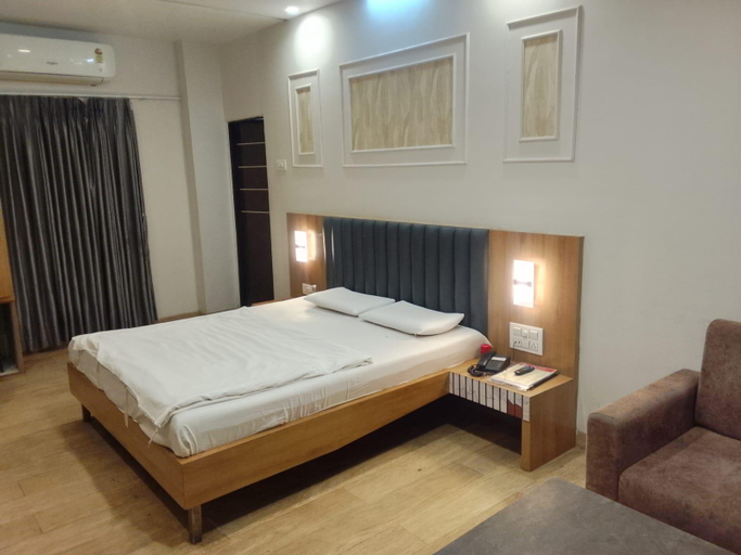 Others 4, Hotel Radhika Place and City Palace Parbhani, Parbhani
