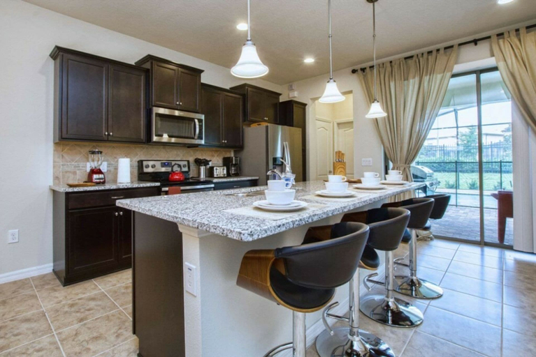 Others 5, 5BR Mario-themed Home Near Disney Pool & Spa, Osceola
