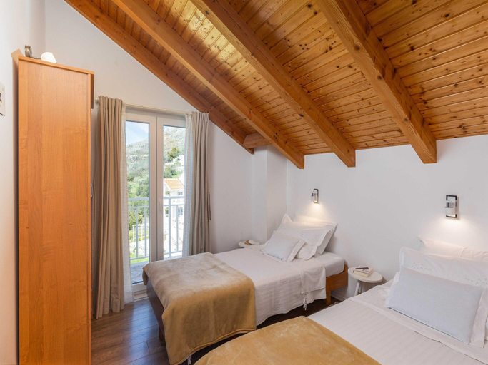 Bedroom 2, Apartment MK - Two Bedroom Apartment with Balcony and Sea View, Župa Dubrovačka