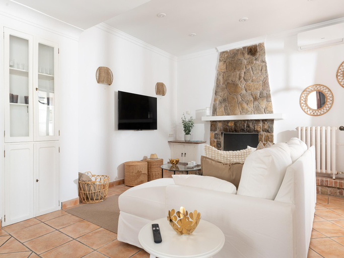 Others 2, Ca Ne Margalide - Villa With Private Pool, Baleares