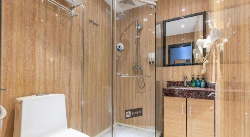 Bathroom 4, 7 Days Premium·Guangzhou Dongxiaonan Subway Station, Guangzhou