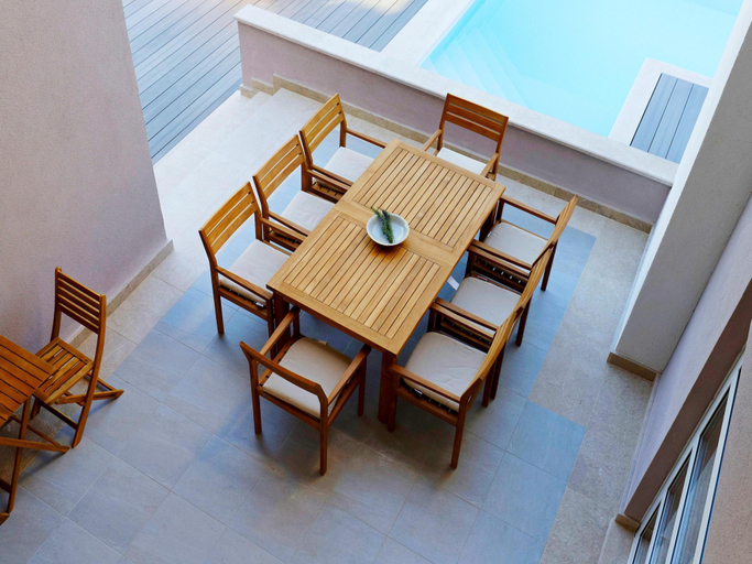 Others 5, Villa in Zupa With Infinity Pool & Biokovo Views, Zagvozd