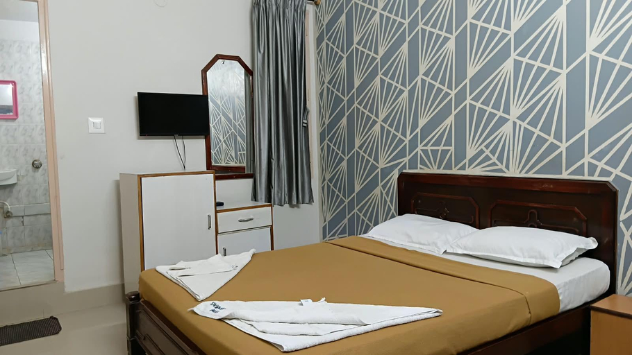 Bedroom 5, Hotel Jayanag, Mysore