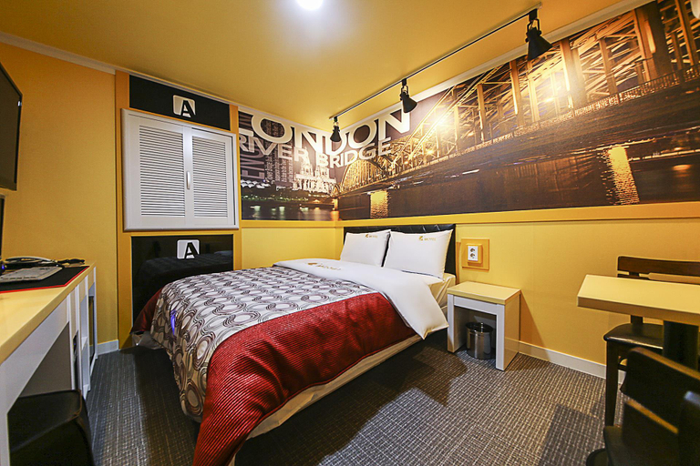 Bedroom 2, Cheonan A, Cheonan