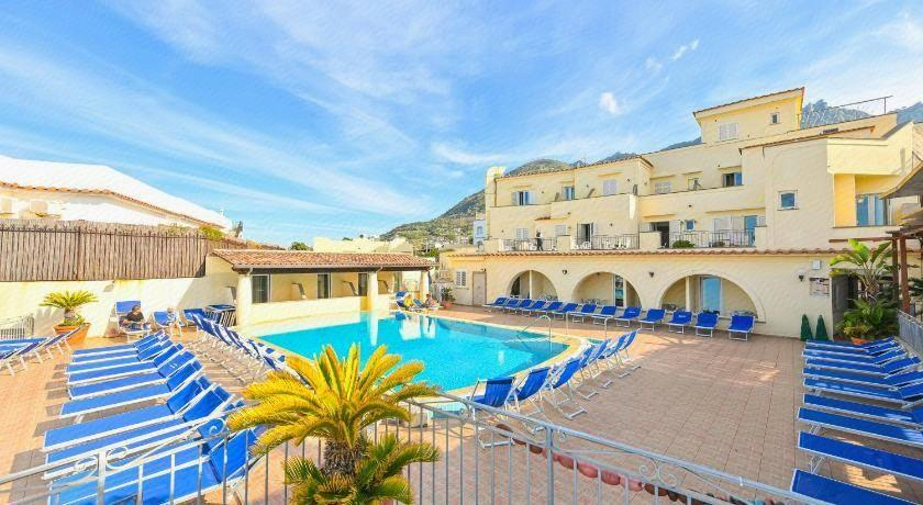 Others 2, Casthotels Tramonto d'Oro Terme, Napoli