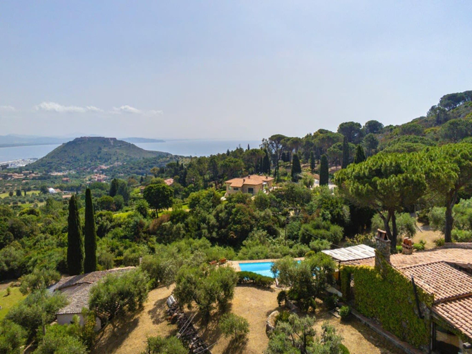 Others 2, Porto Ercole Villa w/ Private Pool & Sea Views, Grosseto