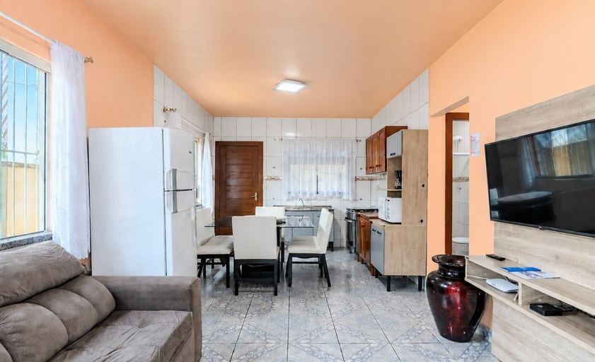 Others 2, House in Condo. w/ Priv. BBQ Csh0546, Porto Belo
