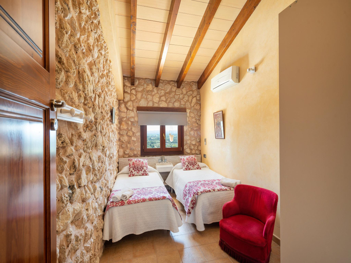 Bedroom 4, Casa Del Sol - Villa With Private Pool In Búger, Baleares