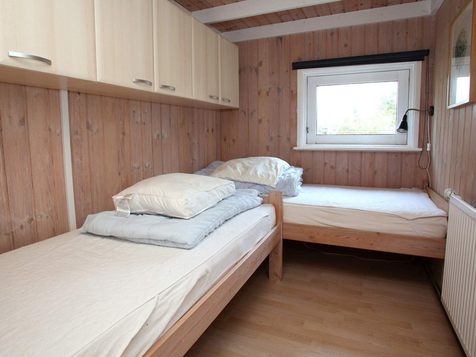 Bedroom 2, 4 Star Holiday Home in Hjorring, Hjørring