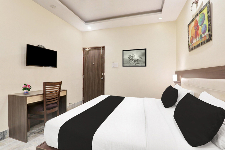 Others 3, Deluxe Kunwar Aalcajars, Patna