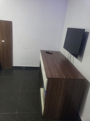 Others 3, Place2be Hotel, Alimosho