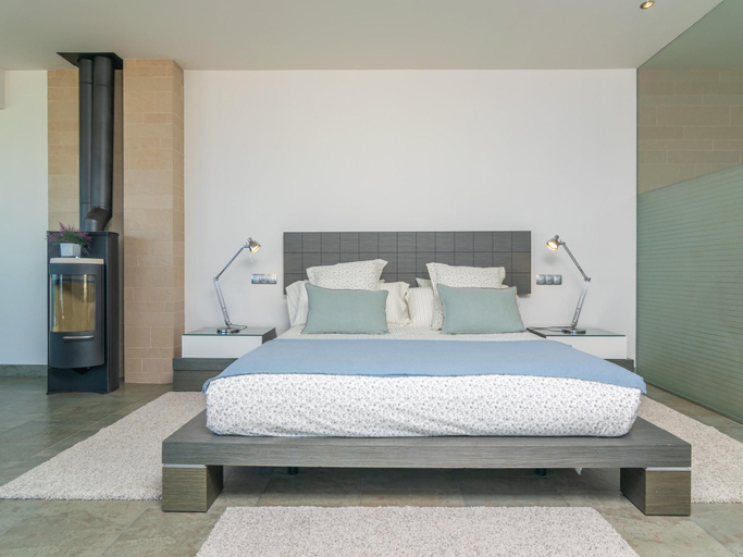 Others 4, Bohemi - Villa With Private Pool. Free Wifi, Baleares