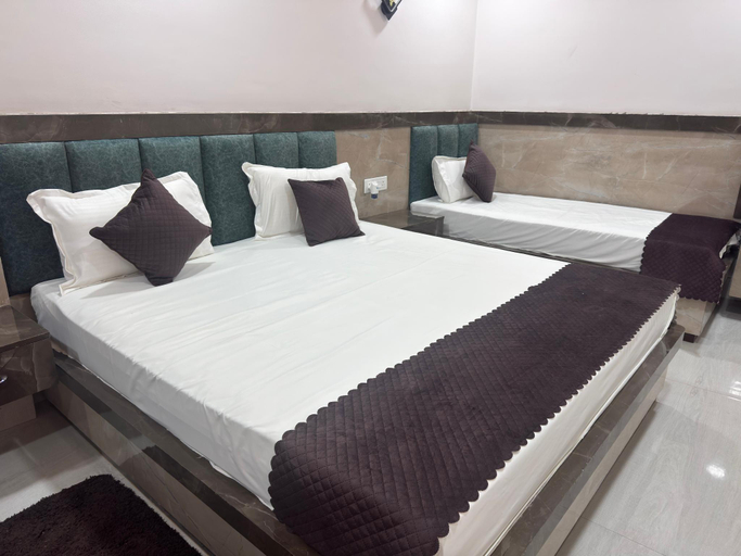 Bedroom 2, Hotel Satyam Shivam Sundaram , Sonbhadra