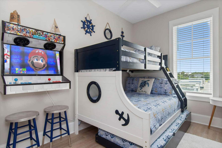 Others 2, Luxury Beach Condo 5 Min Walk to Beach Shops, Carteret