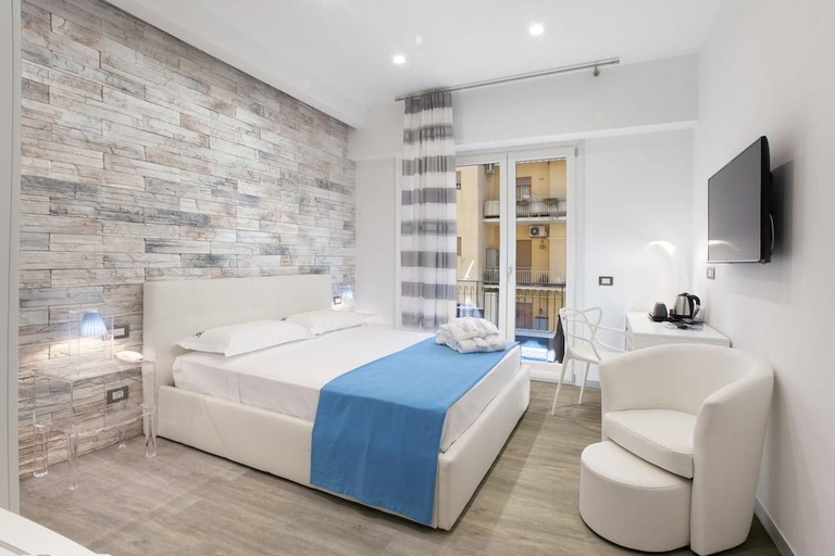 Bedroom 5, Vhome, Napoli