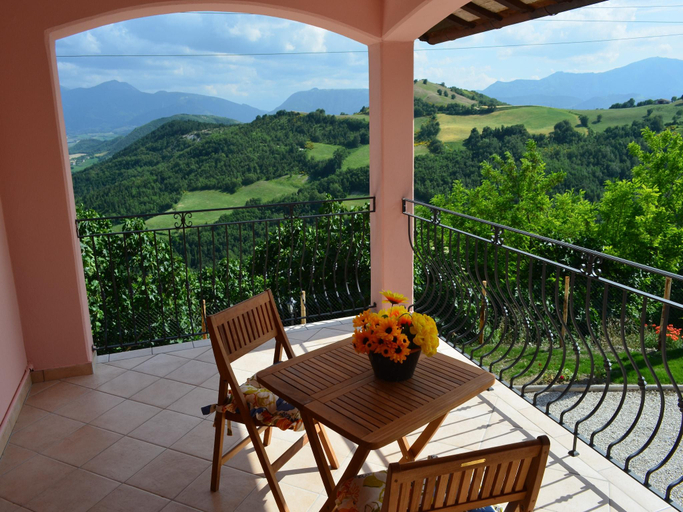 Others 4, Villa in Marche with Pool & Panoramic Views, Pesaro E Urbino