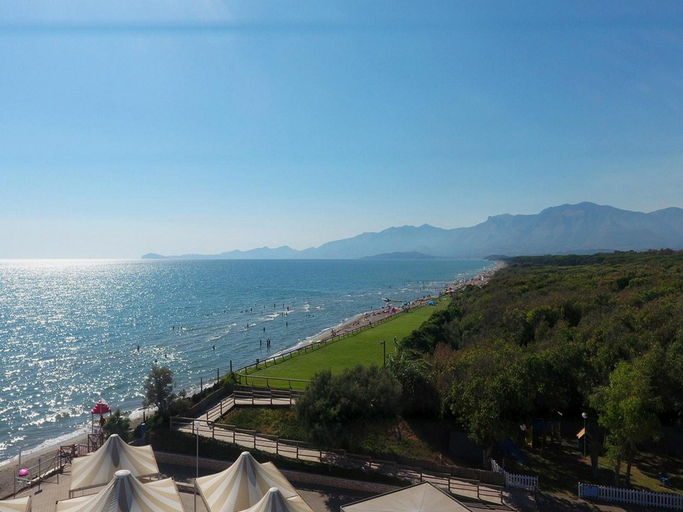 Others 5, Chalet w/ Terrace & Pool, Caserta