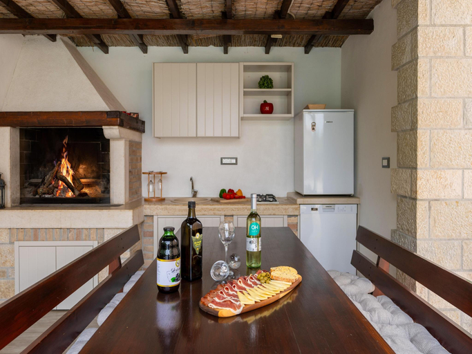 Others 5, Splendid Villa in Vižinada with sauna, Vižinada