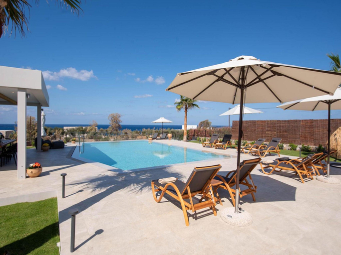 Others 4, Villa in Crete with Pool & Sea Views, Crete