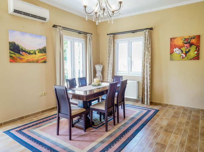 Food & Drinks 4, Villa in Kerkira near Corfu Beaches, Ionian Islands