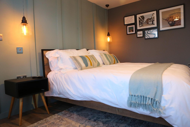 Others 4, Diglis Basin Apartment, Worcestershire