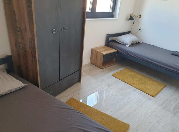 Others 5, Retro Luxury Swim & Stay Apartment, Murter