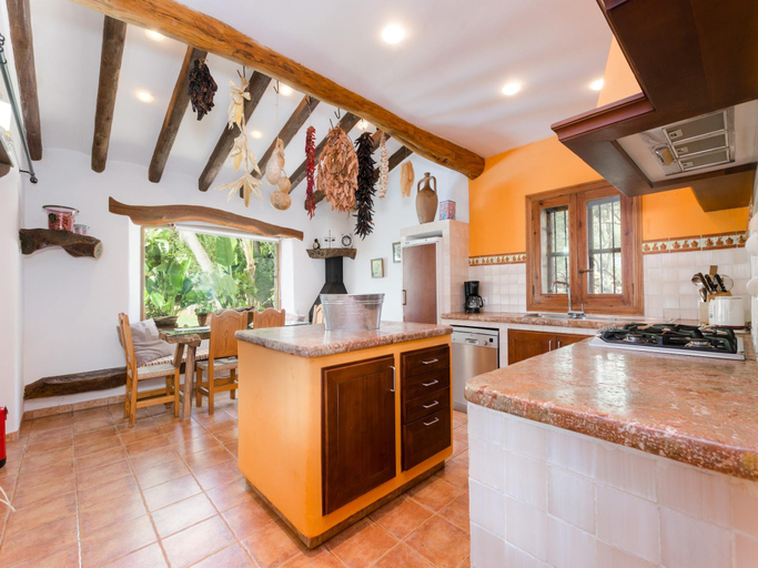 Others 5, Son Duri (cimenteres) - Villa With Private Pool, Baleares
