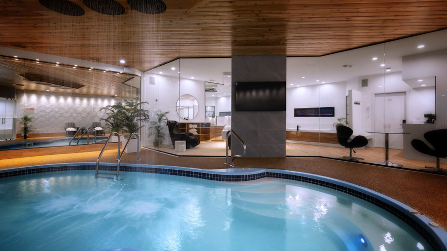 Others 1, Sybaris Pool Suites Mequon, Ozaukee