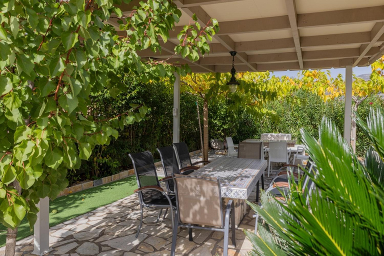 Food & Drinks, Villa Andreas Kefalonia, Ionian Islands