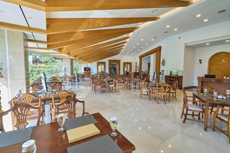 Food & Drinks 5, Crystal Valley CC Golden Village, Gapyeong