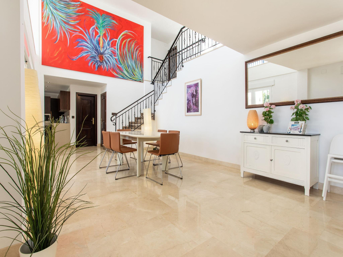 Food & Drinks 3, Villa in Granada with Sea Views & Pool, Granada