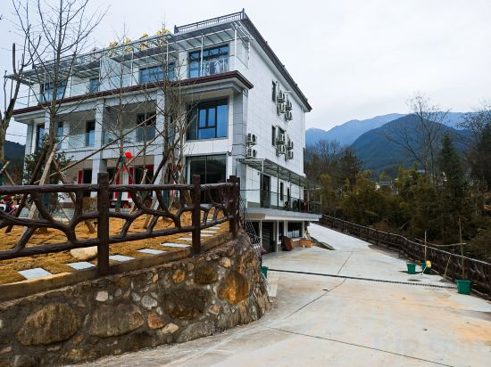 Others 2, ShuYi Courtyard, Pingxiang