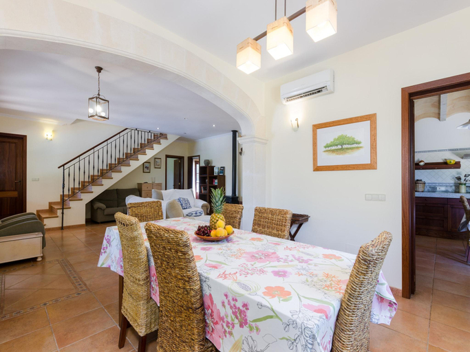 Others 5, Es Vedat 6 - Villa With Private Pool. Free Wifi, Baleares